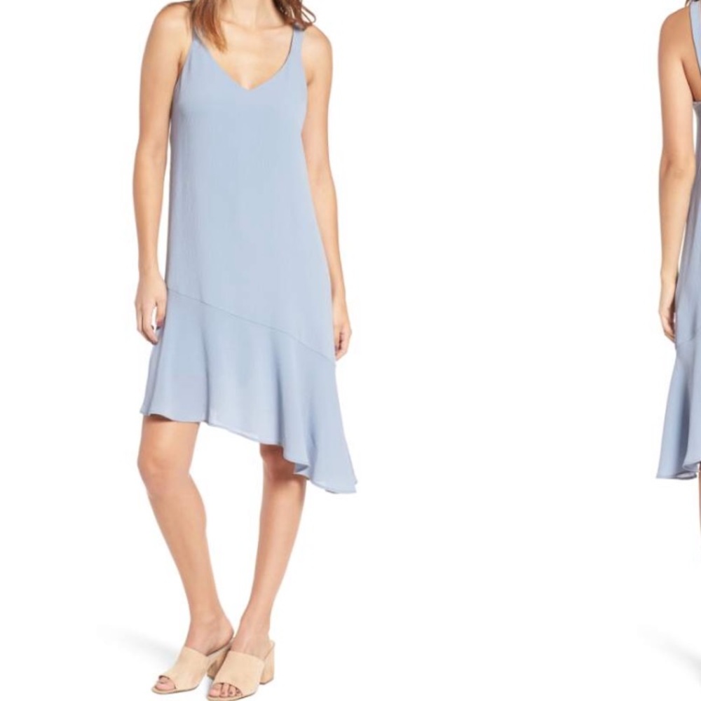 Lush dress in a soft blue